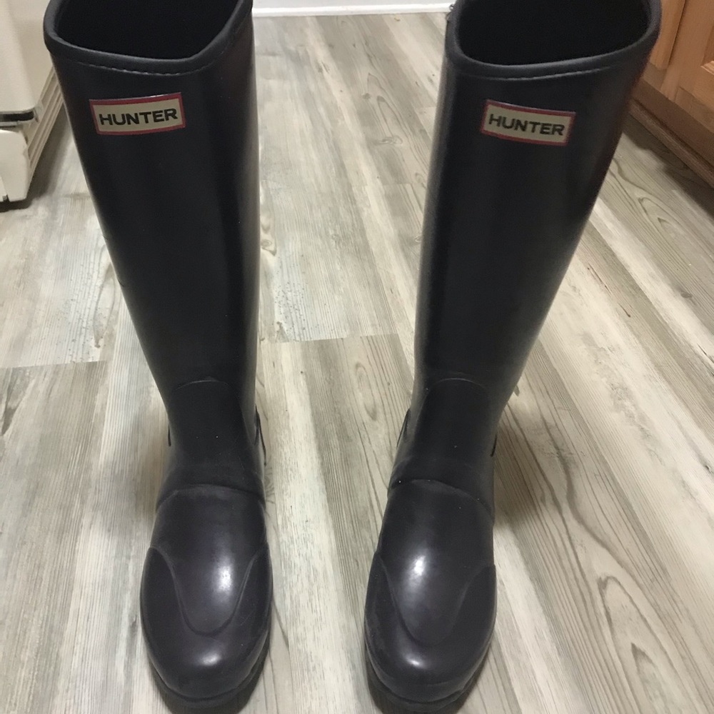 Hunter original tall boots dark purple